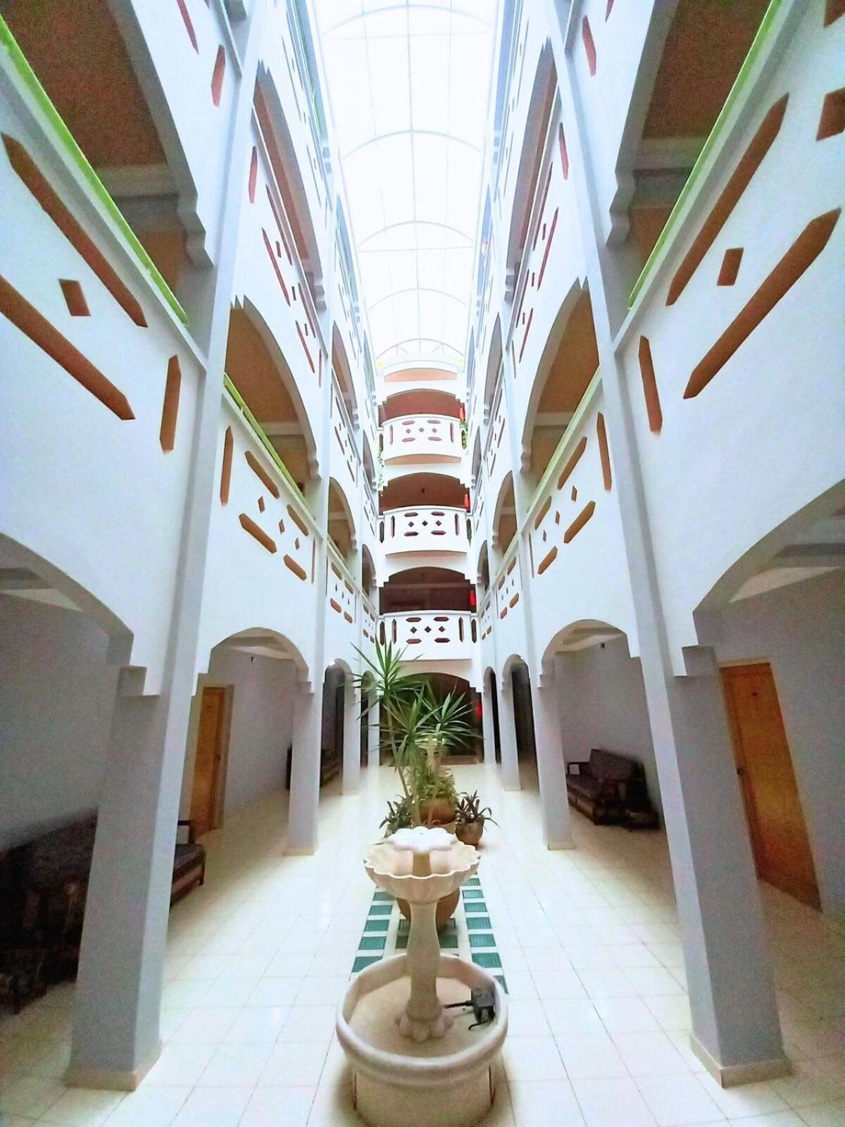 Hotel Aladarissa Ait Baha Ait Taksimt Exteriör bild
